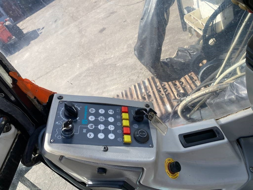 Drilling machine Casagrande B 175 XP 1er Main/Origine Française endommagée: picture 42 Drilling machine Casagrande B 175 XP 1er Main/Origine Française endommagée: picture 42