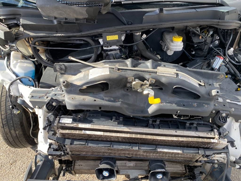 Ambulance Fiat LES DAUPHINS/DUCATO TORINO 2.3M-Jet 160 endommagée: picture 10 Ambulance Fiat LES DAUPHINS/DUCATO TORINO 2.3M-Jet 160 endommagée: picture 10