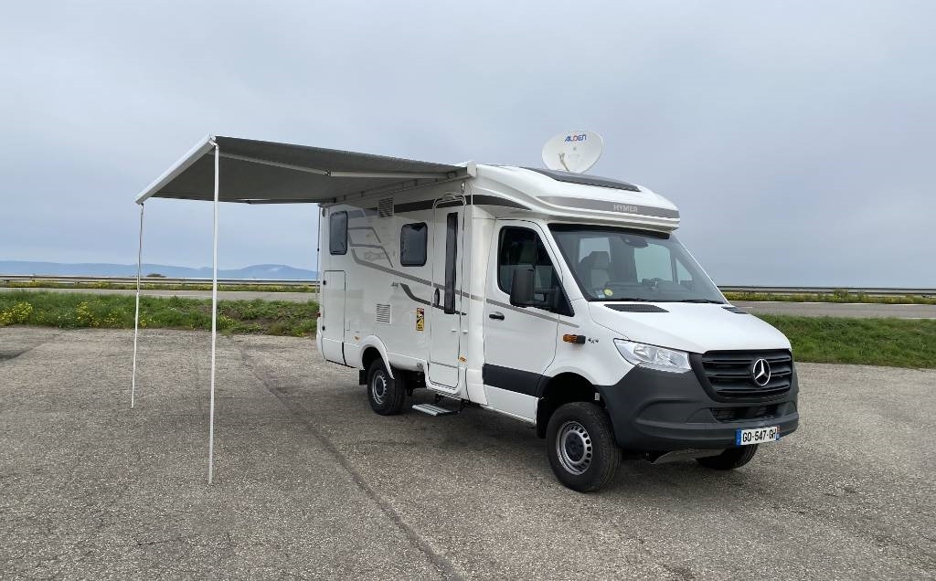 Hymer ML-T 570 -Mercedes 419 CDI 190 4x4 1er Main - Semi-integrated motorhome: picture 4 Hymer ML-T 570 -Mercedes 419 CDI 190 4x4 1er Main - Semi-integrated motorhome: picture 4