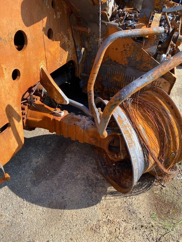 Telescopic handler Manitou MLT 737 endommagé: picture 24