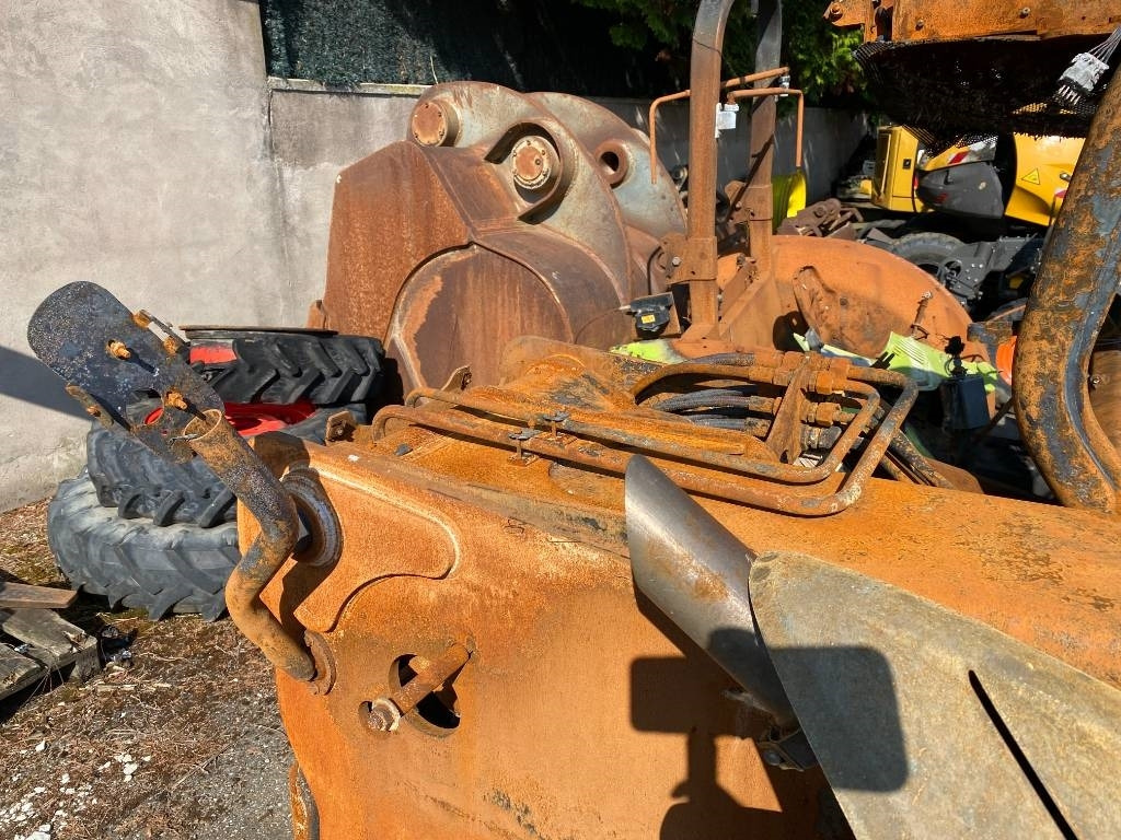 Telescopic handler Manitou MLT 737 endommagé: picture 27