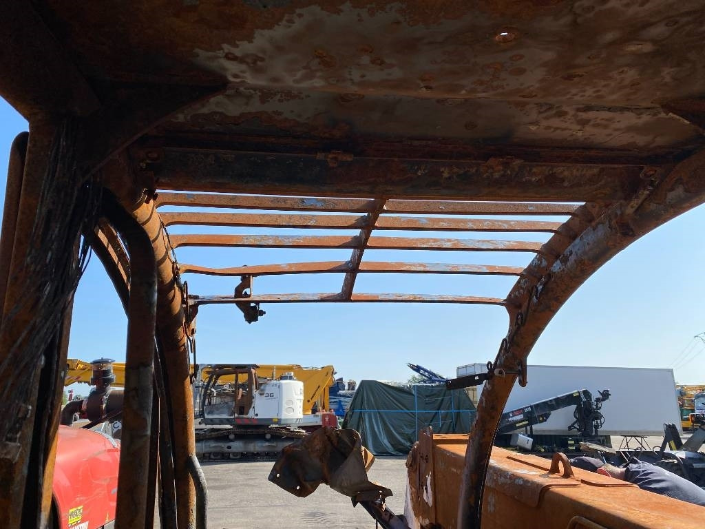 Telescopic handler Manitou MLT 737 endommagé: picture 19