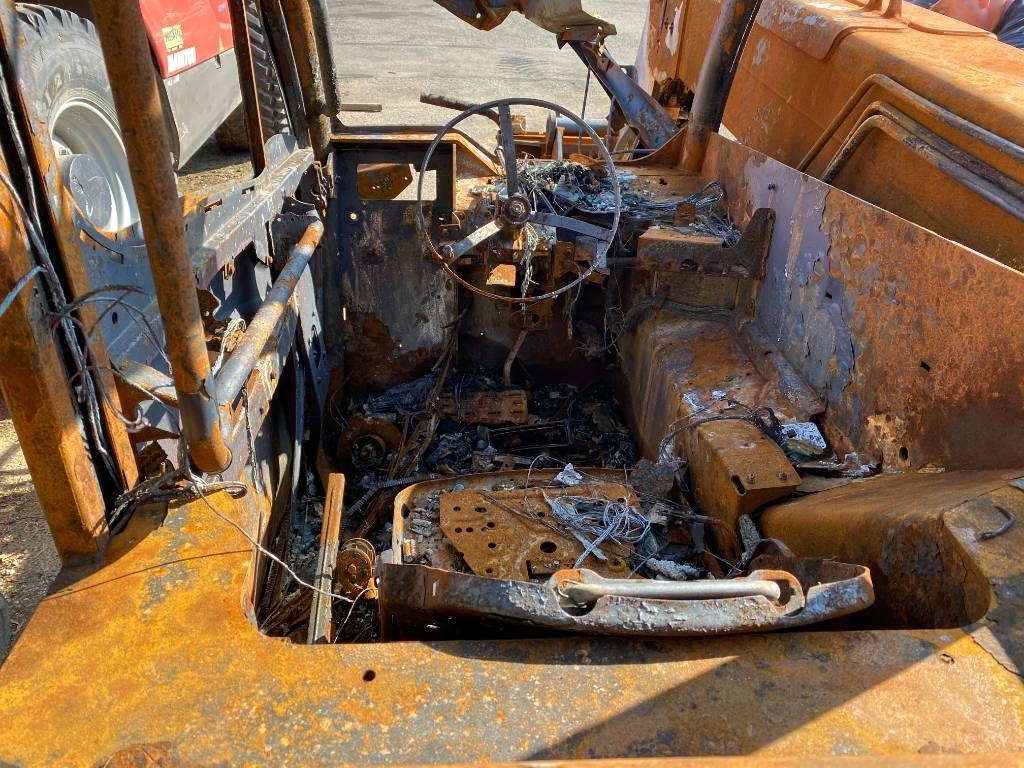 Telescopic handler Manitou MLT 737 endommagé: picture 18