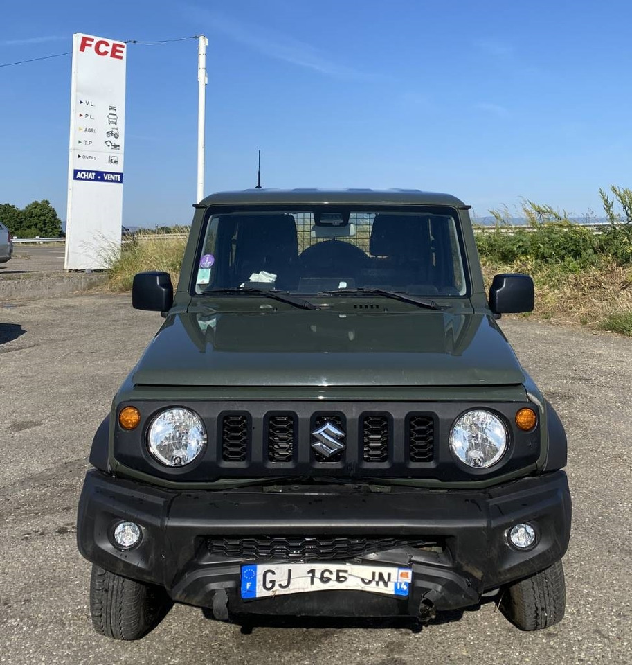 Suzuki JIMNY 1.5i 102/AllGrip endommagé - Car: picture 2 Suzuki JIMNY 1.5i 102/AllGrip endommagé - Car: picture 2