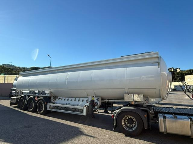 Magyar CITERNE CARBURANT 41000 LITRES 39 T - Tanker semi-trailer: picture 1 Magyar CITERNE CARBURANT 41000 LITRES 39 T - Tanker semi-trailer: picture 1