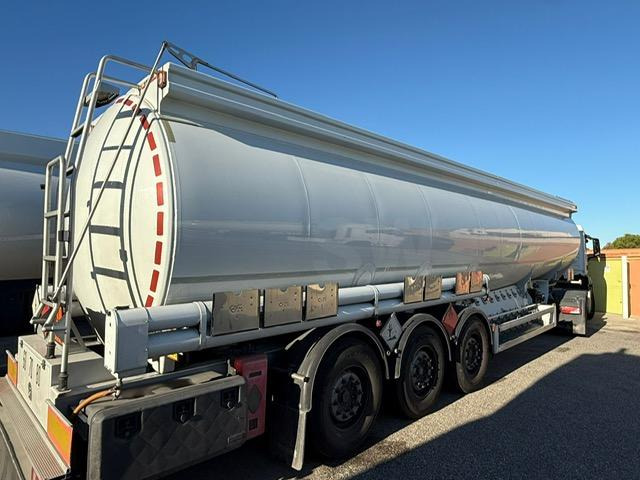 Magyar CITERNE CARBURANT 41000 LITRES 39 T - Tanker semi-trailer: picture 4 Magyar CITERNE CARBURANT 41000 LITRES 39 T - Tanker semi-trailer: picture 4