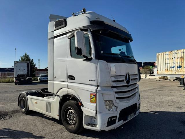 Mercedes ACTROS 1853 - Tractor truck: picture 1 Mercedes ACTROS 1853 - Tractor truck: picture 1