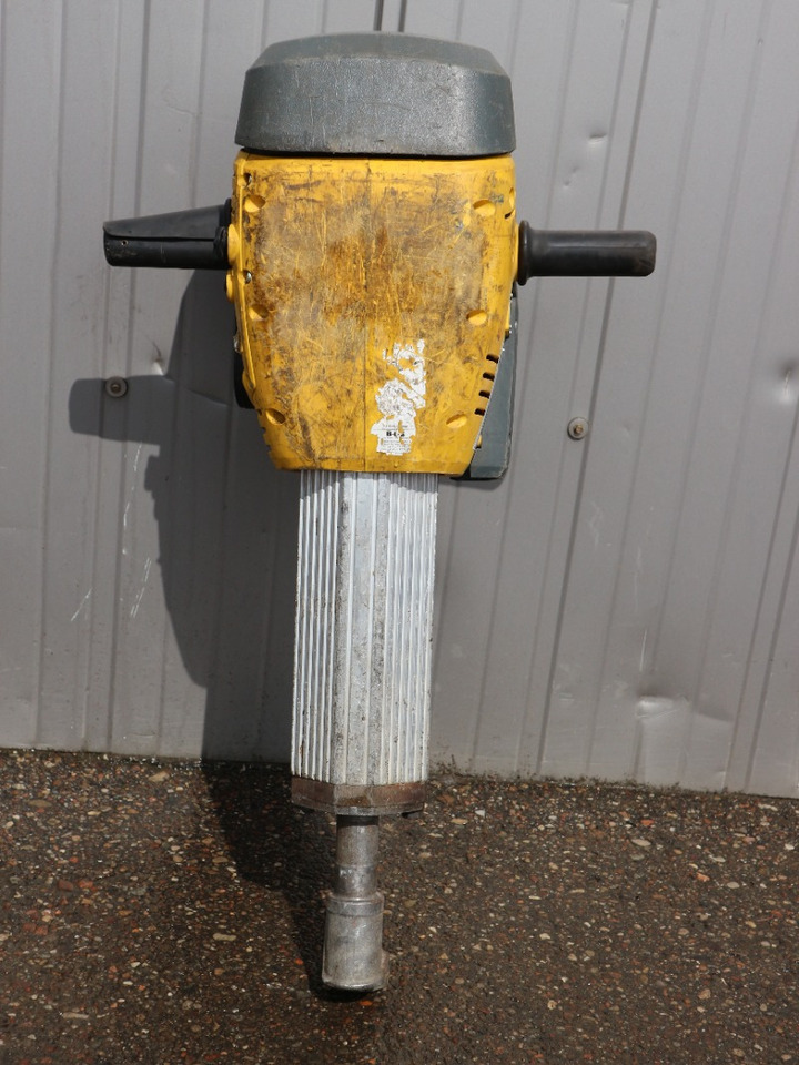 Neuson BH65 - Hydraulic hammer: picture 2 Neuson BH65 - Hydraulic hammer: picture 2