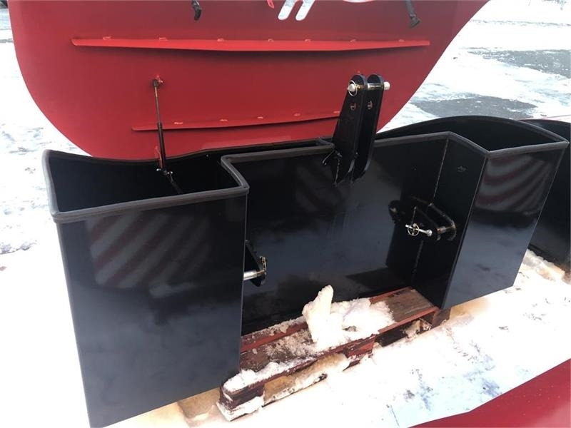 Case IH 1800 mm opbevaringskasse - Counterweight: picture 4 Case IH 1800 mm opbevaringskasse - Counterweight: picture 4