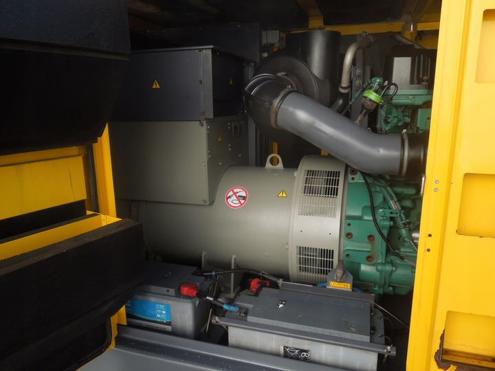 ATLAS COPCO QAS325 - Generator set: picture 2 ATLAS COPCO QAS325 - Generator set: picture 2