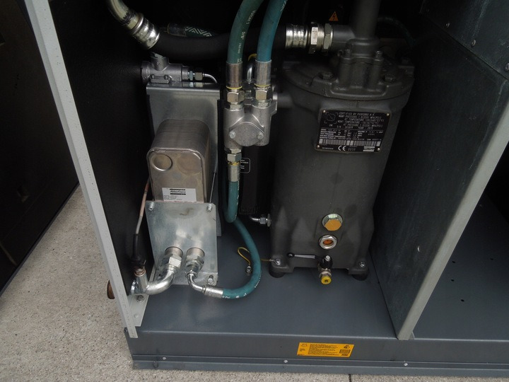 Atlas Copco GA30 - Air compressor: picture 2 Atlas Copco GA30 - Air compressor: picture 2