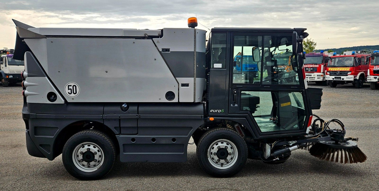 Schmidt Swingo Compact 200 Euro6 - Road sweeper: picture 5 Schmidt Swingo Compact 200 Euro6 - Road sweeper: picture 5