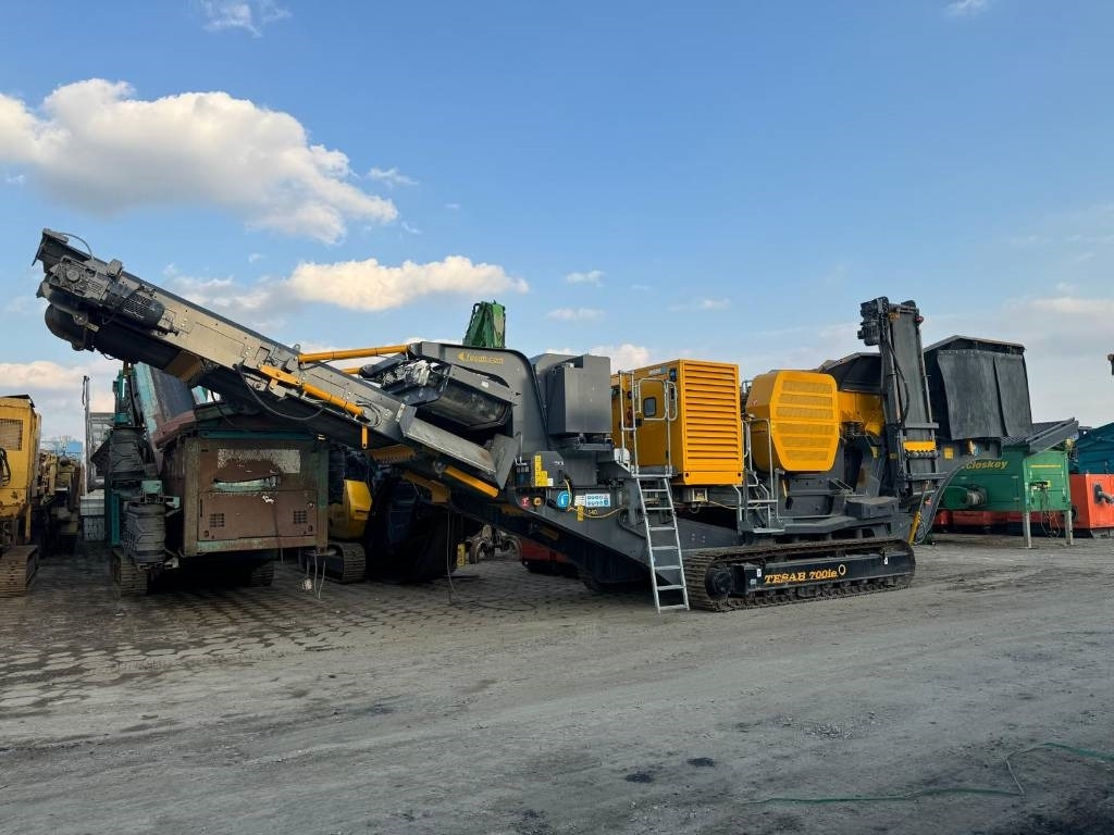 Tesab 700IE Mobile Jaw Crusher - Mobile crusher: picture 4 Tesab 700IE Mobile Jaw Crusher - Mobile crusher: picture 4