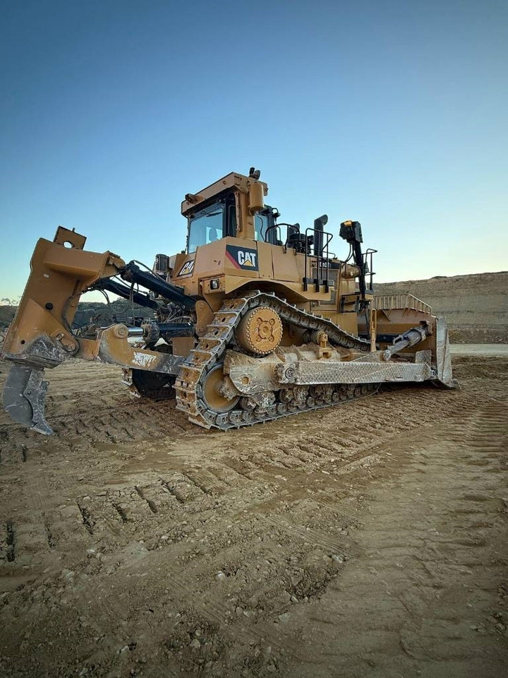 CAT D 10 T - Bulldozer: picture 2 CAT D 10 T - Bulldozer: picture 2