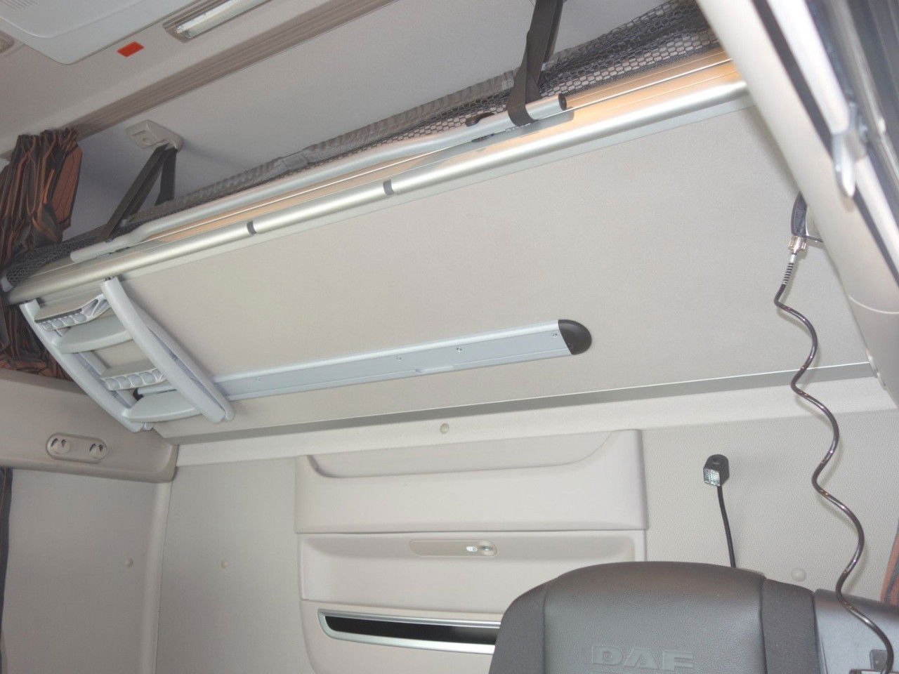 Curtain side truck DAF XF 480 SSC, 120 cbm, Durchfahren: picture 25 Curtain side truck DAF XF 480 SSC, 120 cbm, Durchfahren: picture 25