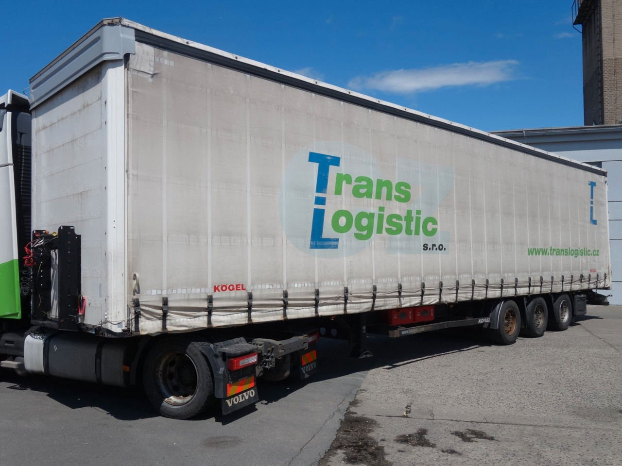 Kögel SN24 MEGA, Liftachse, SAF Achsen, XL Code - Curtainsider semi-trailer: picture 2 Kögel SN24 MEGA, Liftachse, SAF Achsen, XL Code - Curtainsider semi-trailer: picture 2