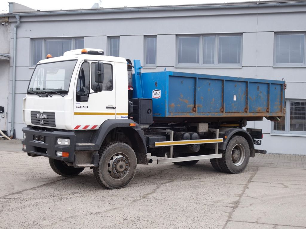 MAN 18.220 4x4 Neue Aufbau 2023 TOP ! - Hook lift truck, Crane truck: picture 2 MAN 18.220 4x4 Neue Aufbau 2023 TOP ! - Hook lift truck, Crane truck: picture 2