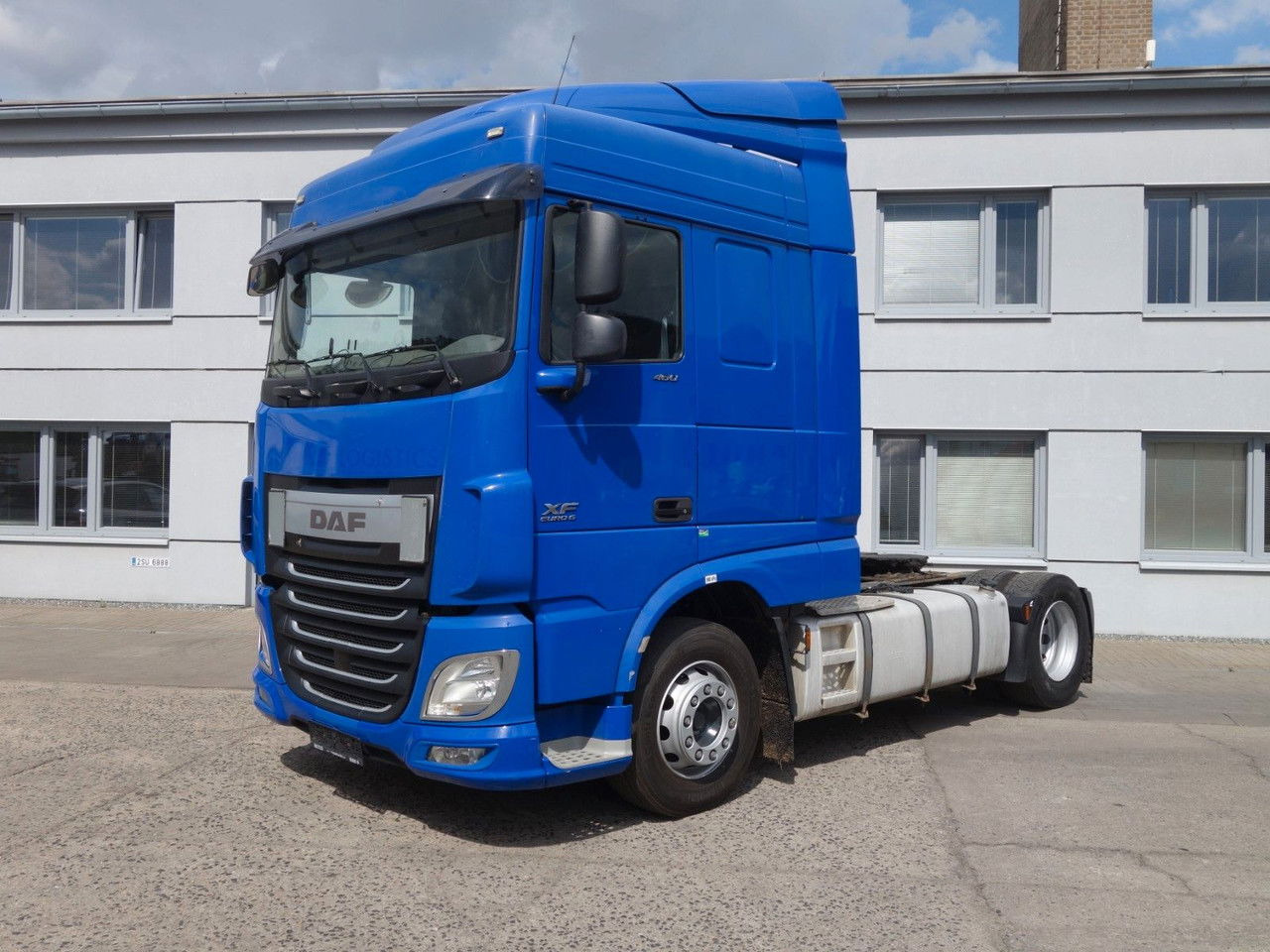 DAF XF 460 SC Standard - Tractor truck: picture 2 DAF XF 460 SC Standard - Tractor truck: picture 2