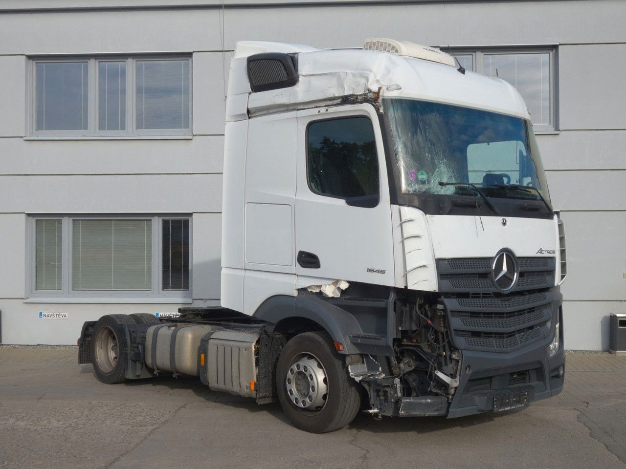 Mercedes-Benz Actros 1845 LD BIG Space MirrorCam - Tractor truck: picture 2 Mercedes-Benz Actros 1845 LD BIG Space MirrorCam - Tractor truck: picture 2