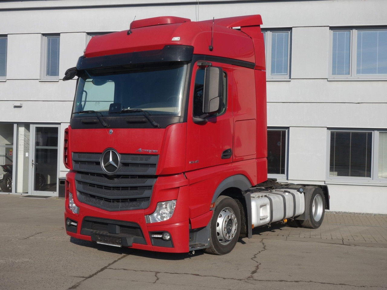 Mercedes-Benz Actros 1845 Lsnrl, Lowdeck, Standklima - Tractor truck: picture 2 Mercedes-Benz Actros 1845 Lsnrl, Lowdeck, Standklima - Tractor truck: picture 2