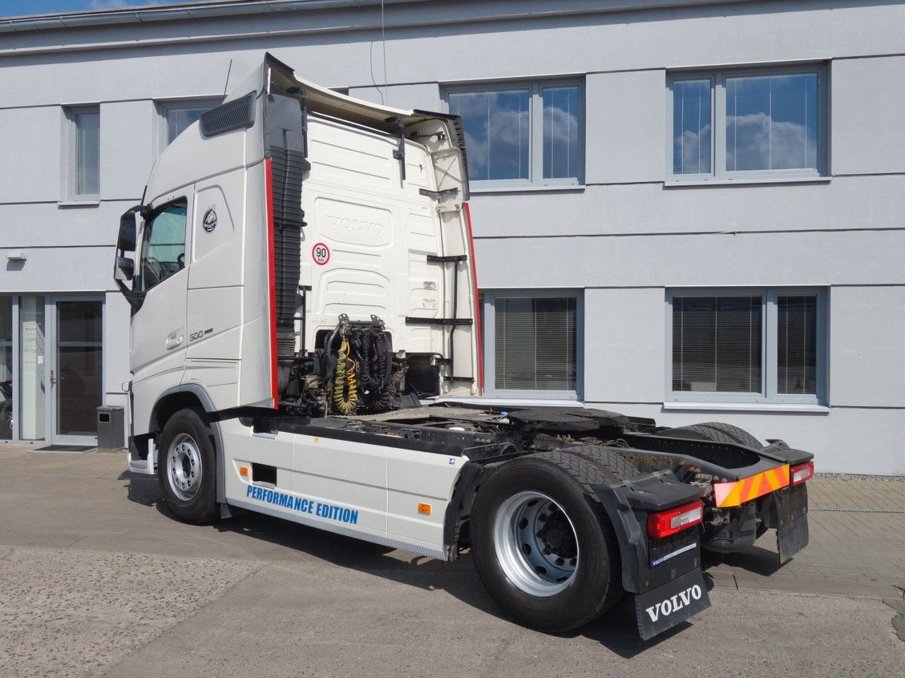 Volvo FH 500 Globetrotter, Standard - Tractor truck: picture 4 Volvo FH 500 Globetrotter, Standard - Tractor truck: picture 4