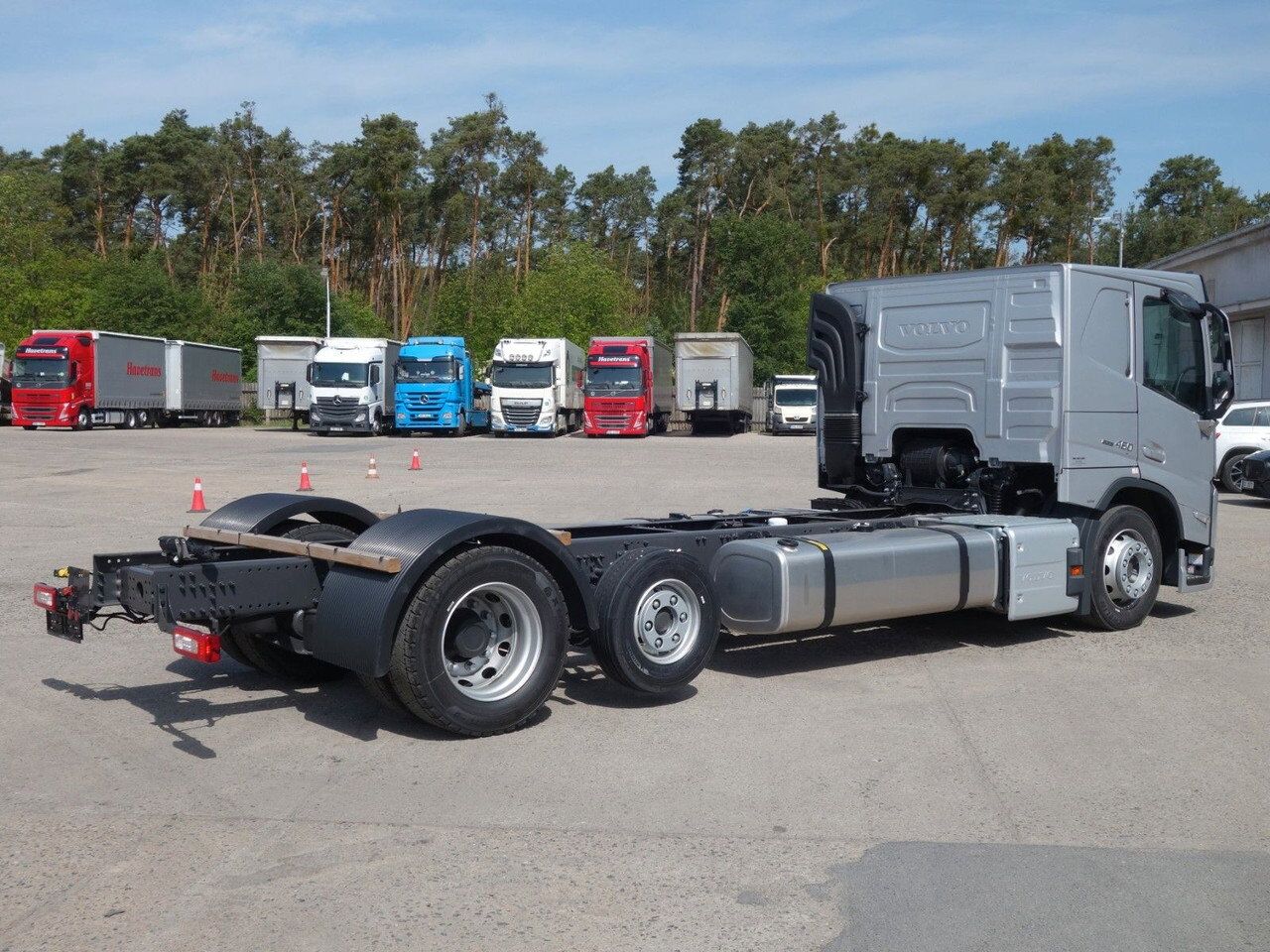 Volvo FM 460 FM13 6x2 Neue RTO , Kassbohrer, Rolfo, Rimo - Cab chassis truck: picture 4 Volvo FM 460 FM13 6x2 Neue RTO , Kassbohrer, Rolfo, Rimo - Cab chassis truck: picture 4