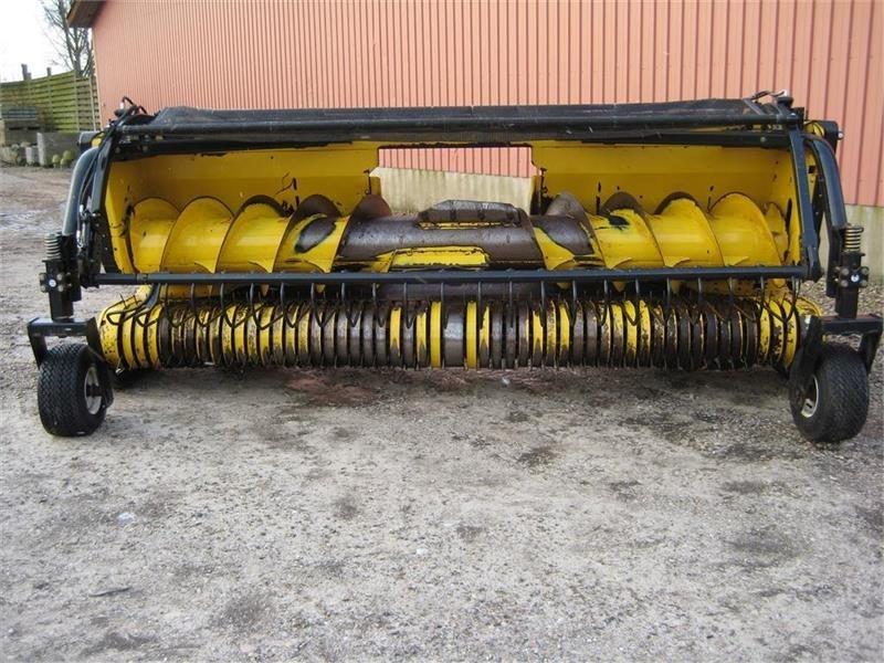 New Holland 283 380 FPE græspickup - Tedding equipment: picture 5 New Holland 283 380 FPE græspickup - Tedding equipment: picture 5