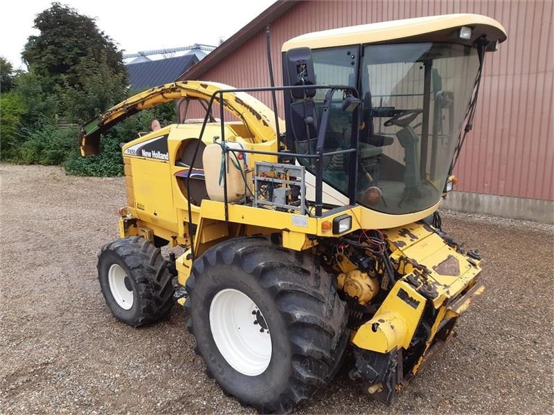 New Holland FX 50 FINSNITTER - Forage harvester: picture 2 New Holland FX 50 FINSNITTER - Forage harvester: picture 2