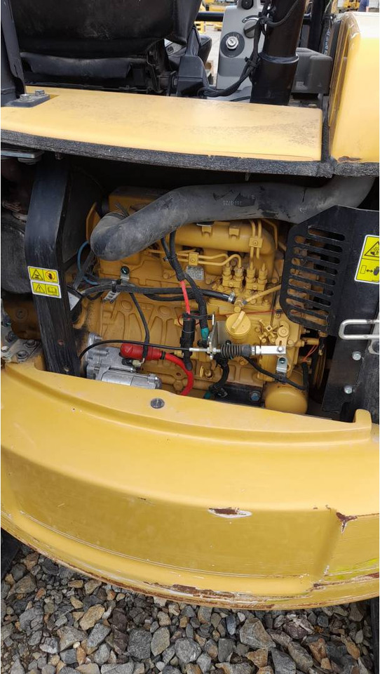 Crawler excavator CAT 305E2CR: picture 7