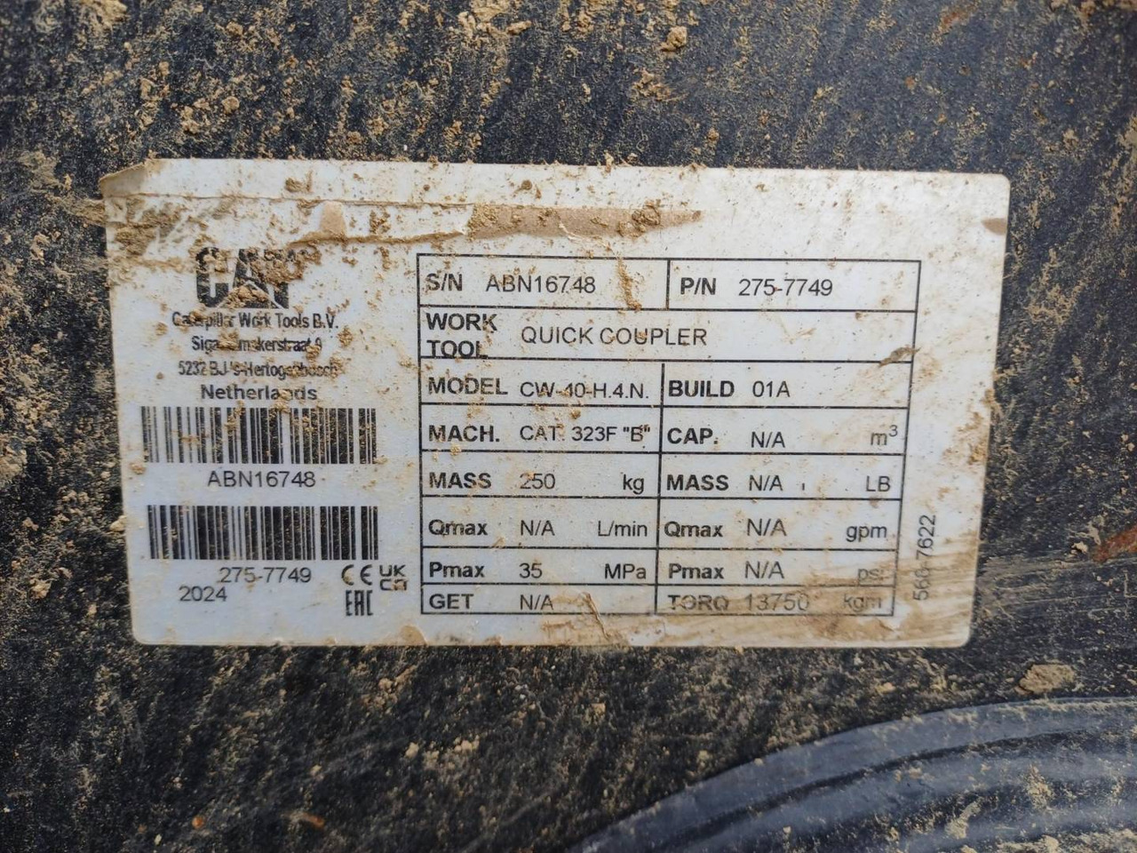 Crawler excavator CAT 323-07: picture 8