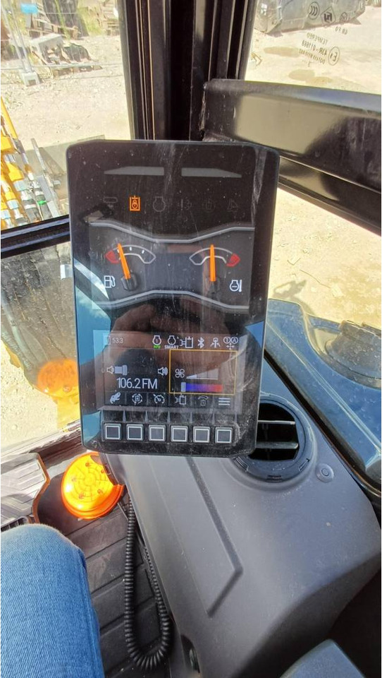 CAT 302.7CR - Crawler excavator: picture 5 CAT 302.7CR - Crawler excavator: picture 5