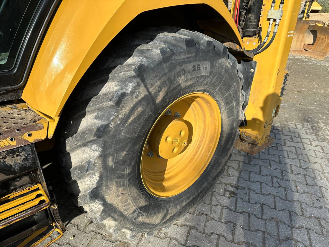 Backhoe loader CAT 428F2: picture 24
