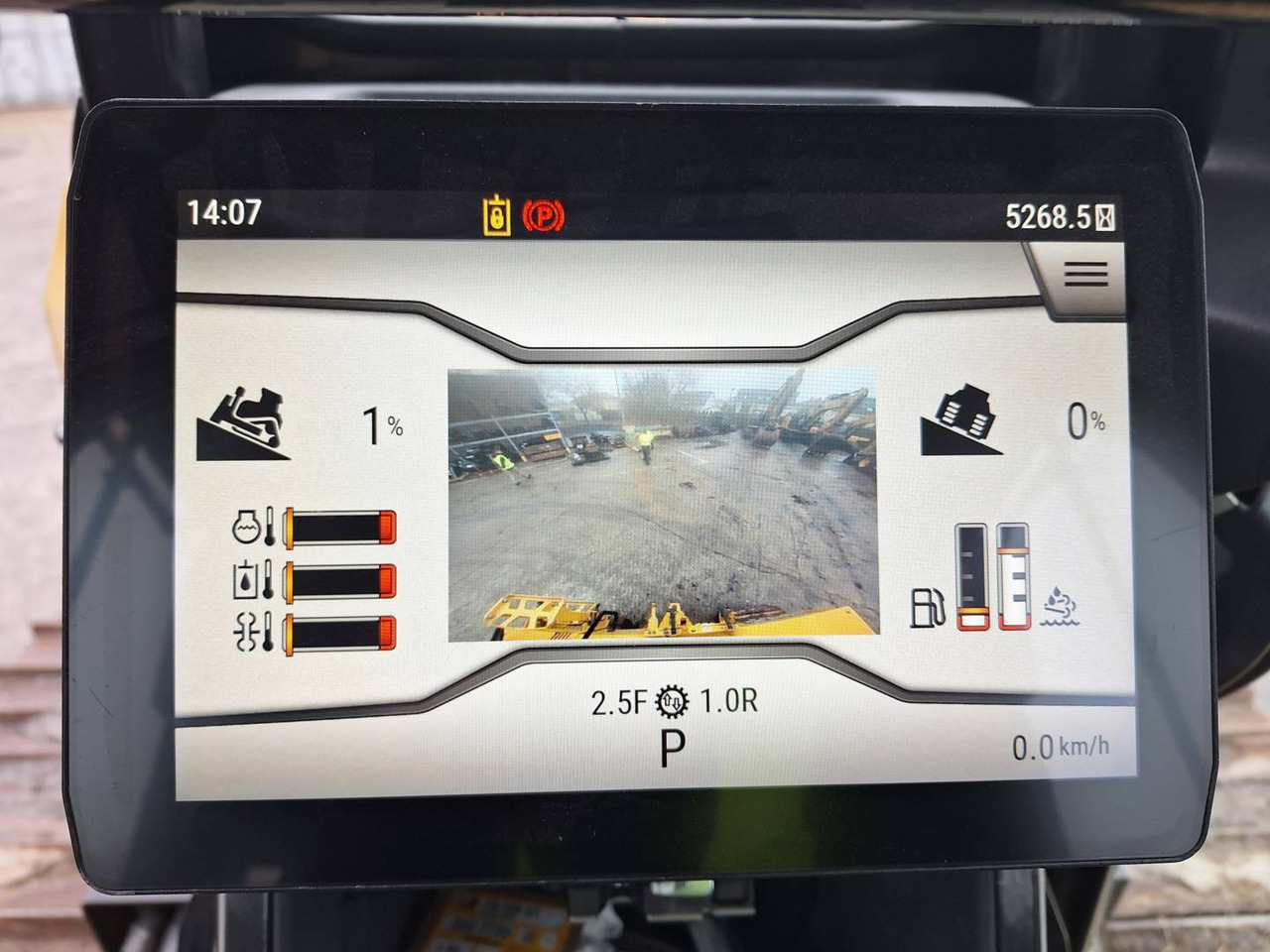 CAT D5 LGP - Bulldozer: picture 5 CAT D5 LGP - Bulldozer: picture 5