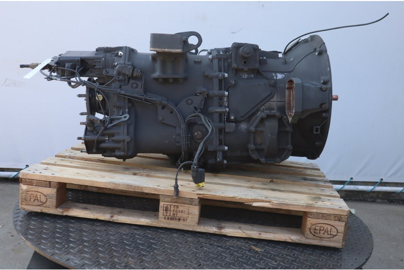 MAN 12+2GZ 2700DD 81.32004-6484 - Gearbox for Truck: picture 3 MAN 12+2GZ 2700DD 81.32004-6484 - Gearbox for Truck: picture 3