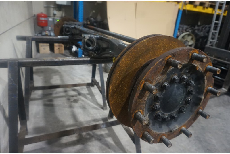 MAN VO-09-21 - Front axle for Truck: picture 3 MAN VO-09-21 - Front axle for Truck: picture 3