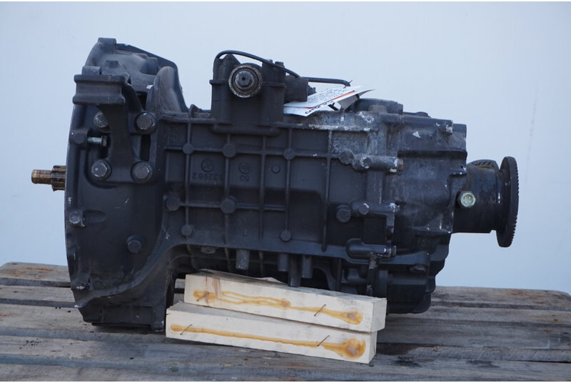 ZF 6S800OD TGL 81.32004-6180 - Gearbox for Truck: picture 1 ZF 6S800OD TGL 81.32004-6180 - Gearbox for Truck: picture 1