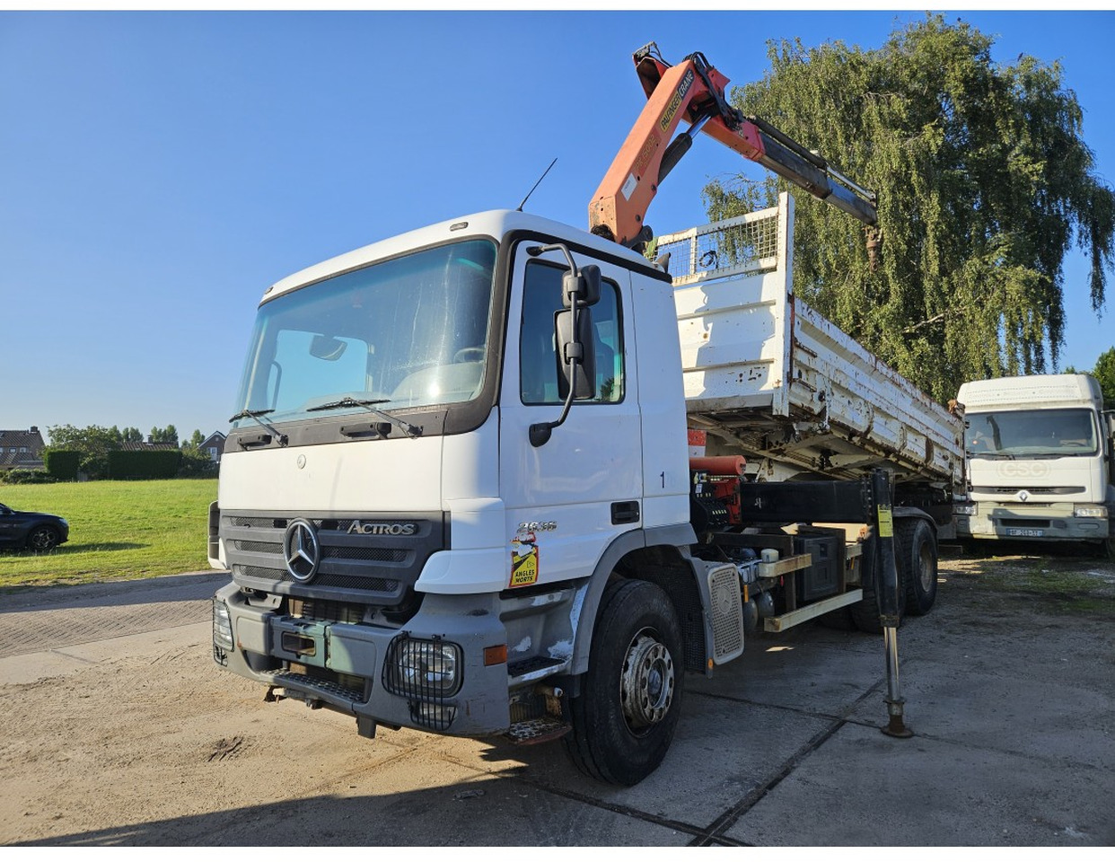 MERCEDES ACTROS 2636 6X4 TIPPER CRANE 15002 EPS - Tipper, Crane truck: picture 1 MERCEDES ACTROS 2636 6X4 TIPPER CRANE 15002 EPS - Tipper, Crane truck: picture 1