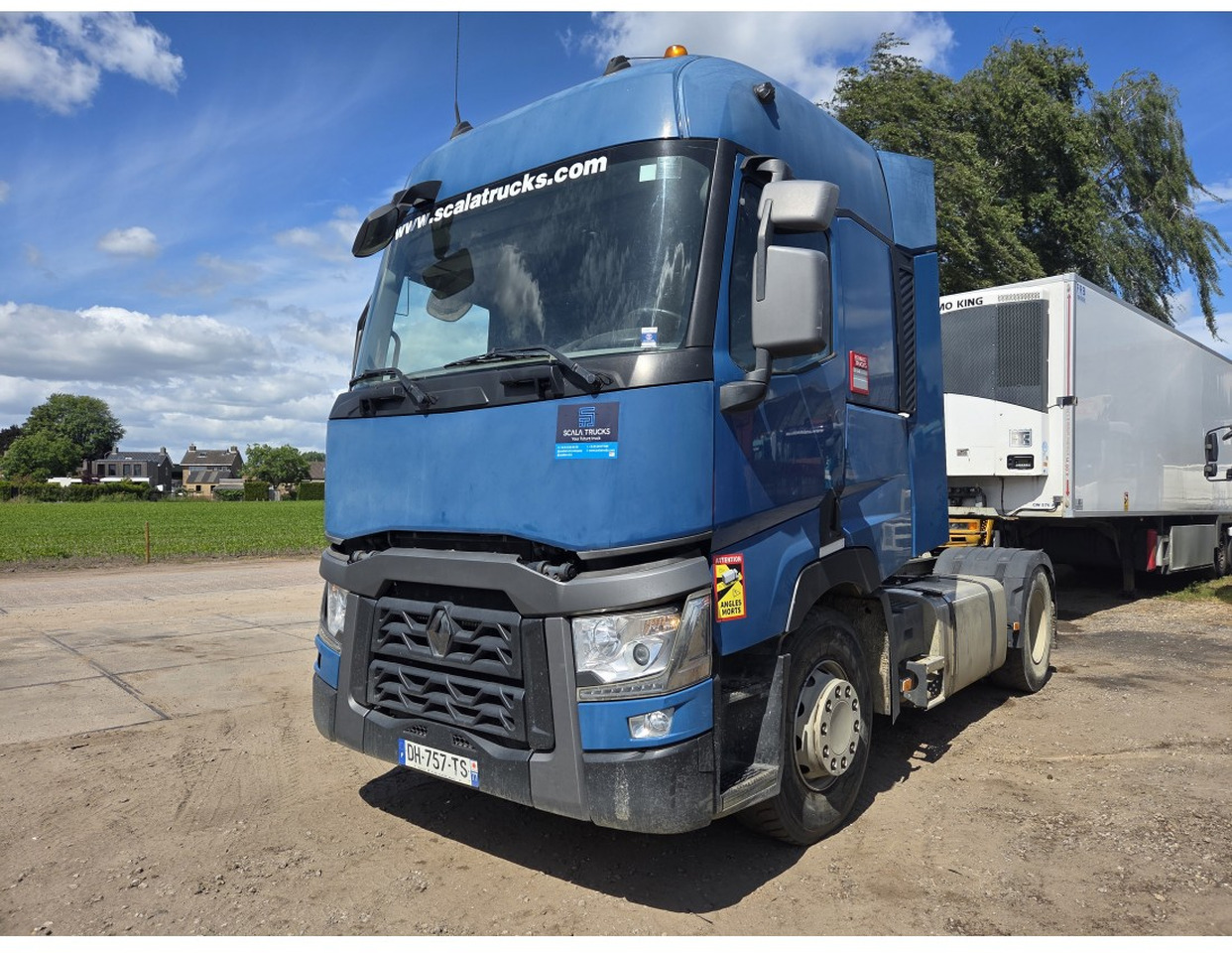 Renault T 460 4X2 Tractor Unit Retarder Hydraulic - Tractor truck: picture 1 Renault T 460 4X2 Tractor Unit Retarder Hydraulic - Tractor truck: picture 1