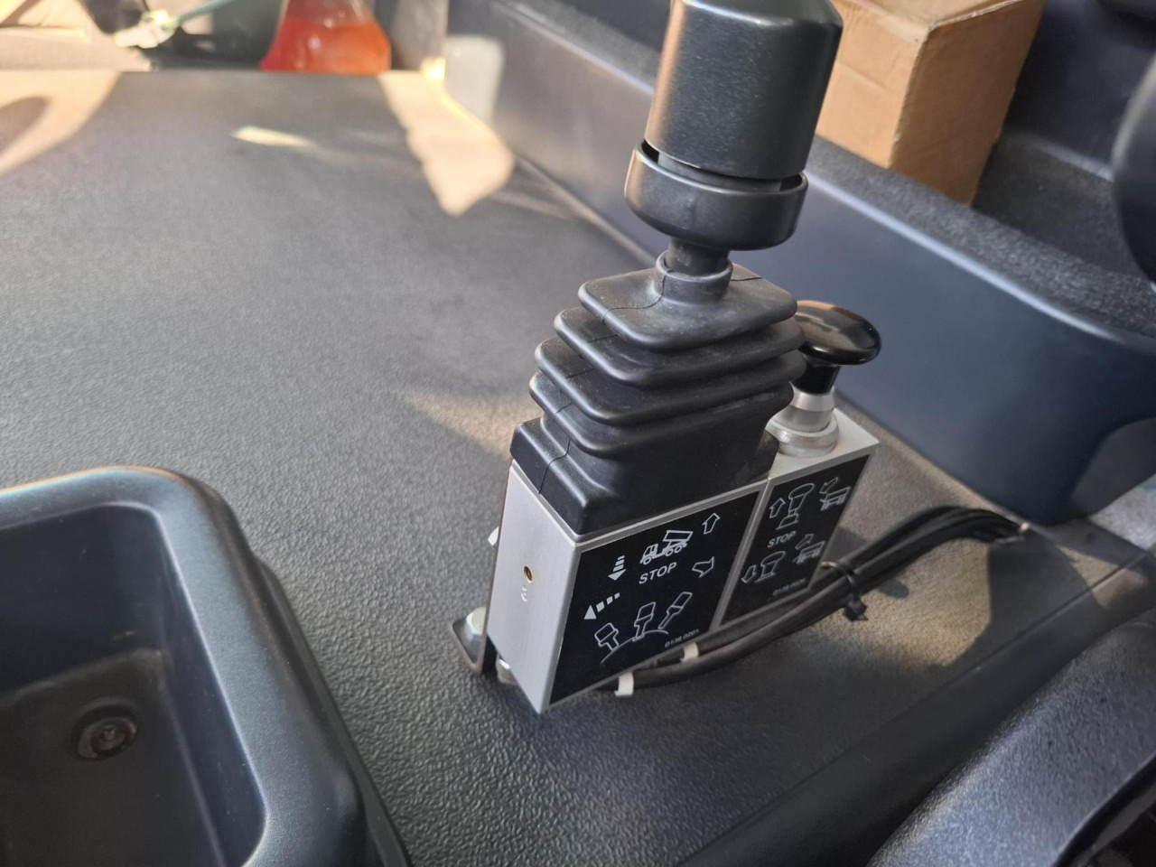 IVECO Trakker AD410T50 - Tipper: picture 4 IVECO Trakker AD410T50 - Tipper: picture 4