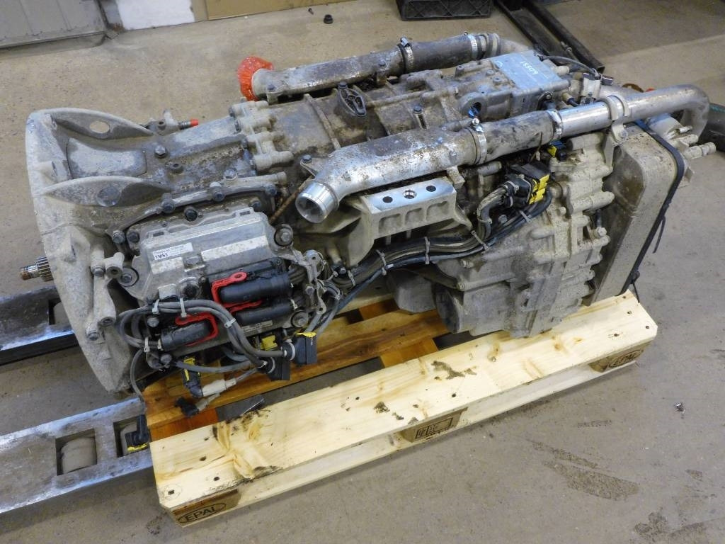 Växellåda G33 Scania - Gearbox for Truck: picture 2 Växellåda G33 Scania - Gearbox for Truck: picture 2