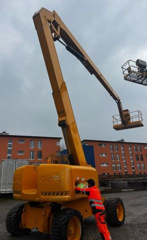 Genie Z-80/60, 24.4meter height - Truck with aerial platform: picture 3 Genie Z-80/60, 24.4meter height - Truck with aerial platform: picture 3