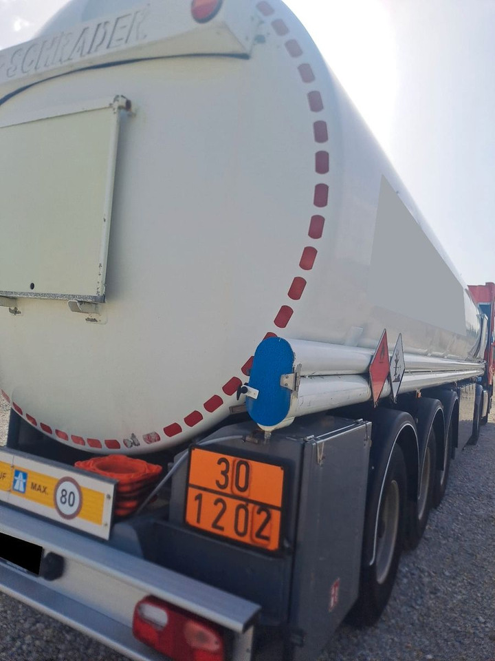 Schrader ADR, Treibstoff Diesel/Benzin, 4 Kammern, Sening Schrader ADR, Treibstoff Diesel/Benzin, 4 Kammern, Sening - Tanker semi-trailer: picture 1 Schrader ADR, Treibstoff Diesel/Benzin, 4 Kammern, Sening Schrader ADR, Treibstoff Diesel/Benzin, 4 Kammern, Sening - Tanker semi-trailer: picture 1