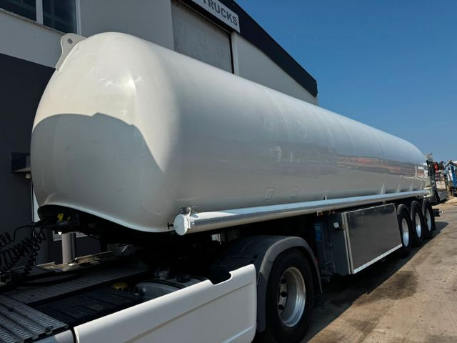 Schrader Treibstoff Diesel/Benzin, ADR, 4 Kammern, Sening - Tanker semi-trailer: picture 1 Schrader Treibstoff Diesel/Benzin, ADR, 4 Kammern, Sening - Tanker semi-trailer: picture 1