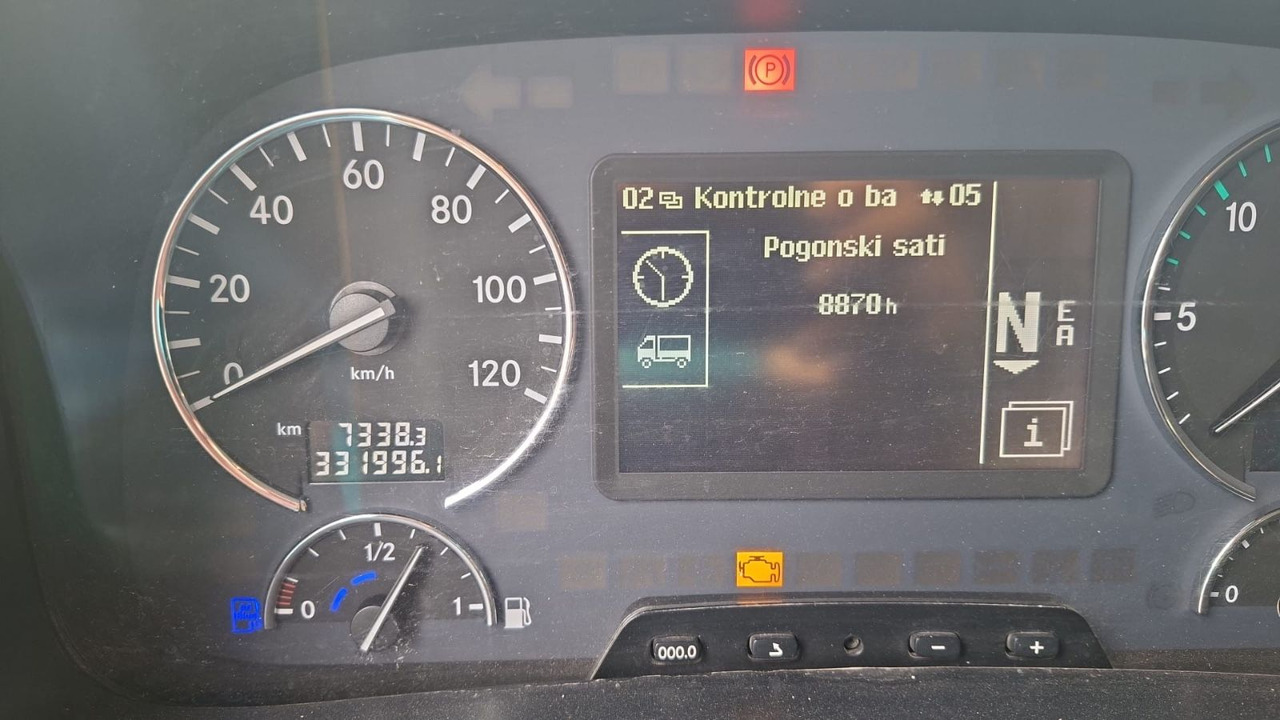 Mercedes-Benz Actros 1844 4x2, MP3, Euro 5 - Tractor truck: picture 5 Mercedes-Benz Actros 1844 4x2, MP3, Euro 5 - Tractor truck: picture 5