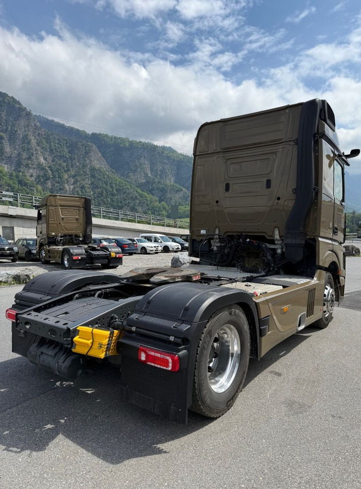 Mercedes-Benz Actros 1851 4x2, MP5, E6, Retarder, Kompressor - Tractor truck: picture 5 Mercedes-Benz Actros 1851 4x2, MP5, E6, Retarder, Kompressor - Tractor truck: picture 5