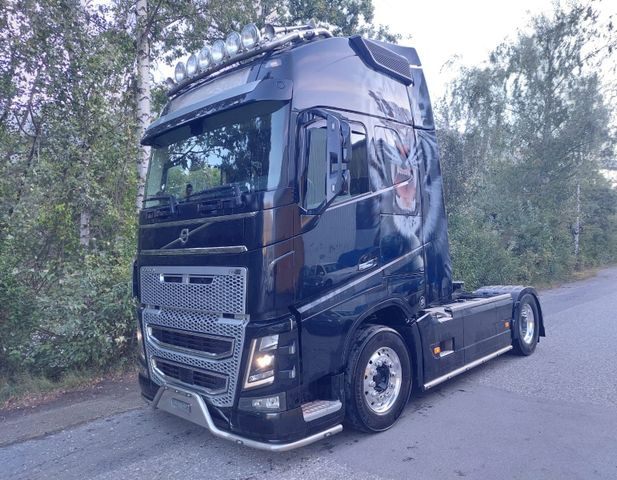 Volvo FH16-650 4x2, Euro 6, VEB, airbrush - Tractor truck: picture 1 Volvo FH16-650 4x2, Euro 6, VEB, airbrush - Tractor truck: picture 1