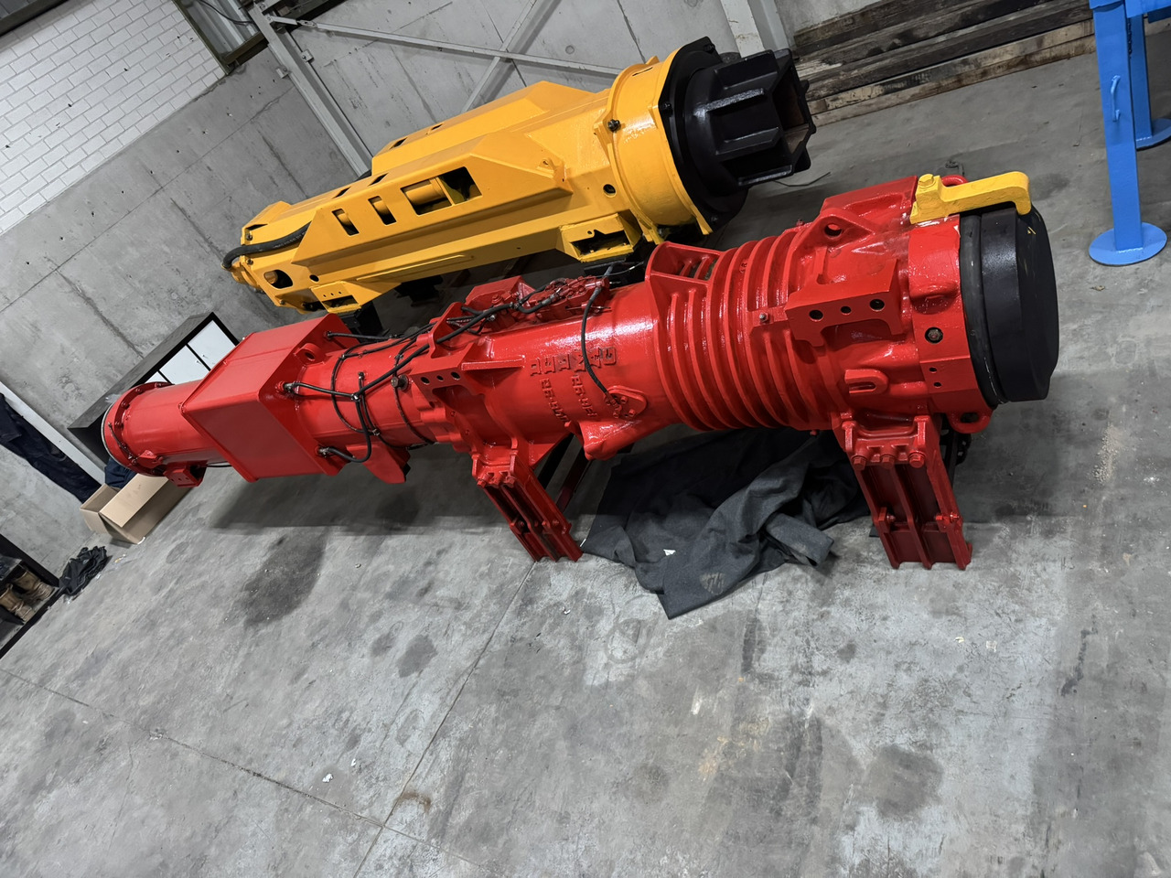 DELMAG D46-32 - Pile driver: picture 2 DELMAG D46-32 - Pile driver: picture 2