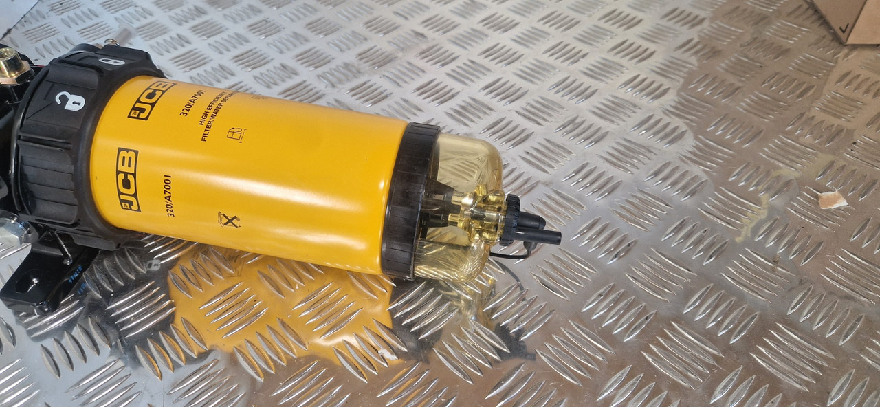 JCB 320/A7078 filter water seperator fuel filter lift pump 320/A7238 - Engine and parts for Construction machinery: picture 4 JCB 320/A7078 filter water seperator fuel filter lift pump 320/A7238 - Engine and parts for Construction machinery: picture 4