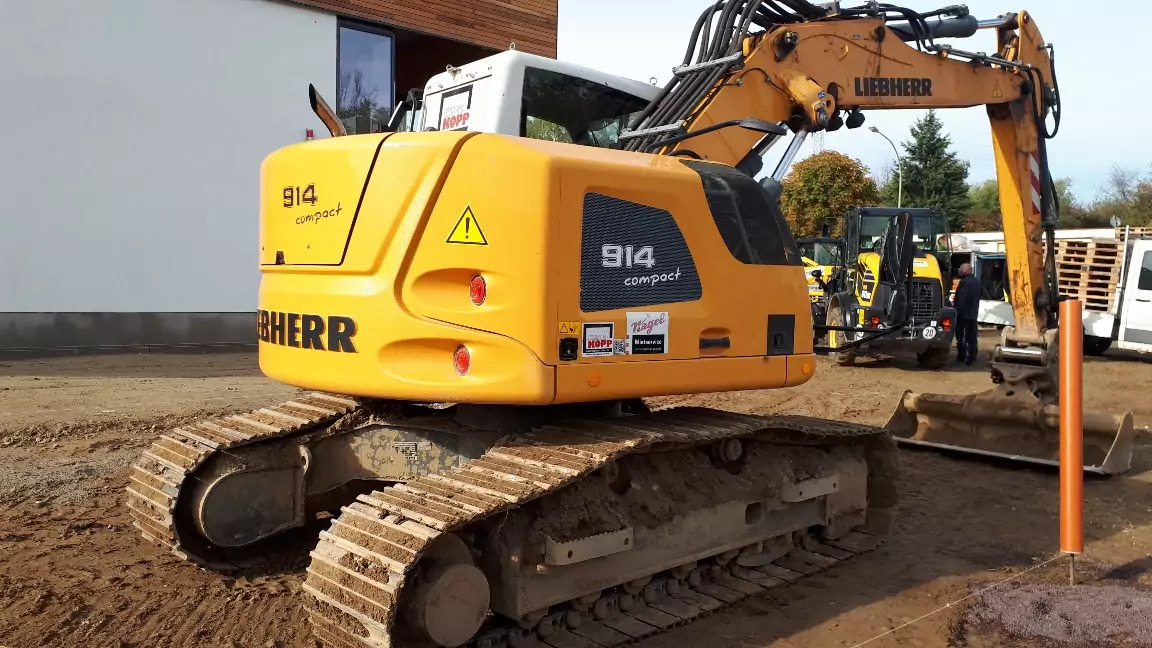 2014 Liebherr R 914 Compact - Crawler excavator: picture 1 2014 Liebherr R 914 Compact - Crawler excavator: picture 1
