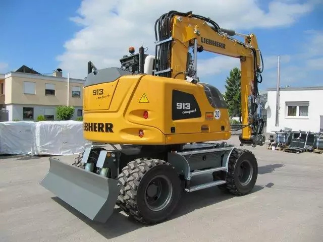 2022 Liebherr A 913 Compact G6.0-D - Wheel excavator: picture 3 2022 Liebherr A 913 Compact G6.0-D - Wheel excavator: picture 3